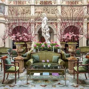 5* Hotell Four Seasons