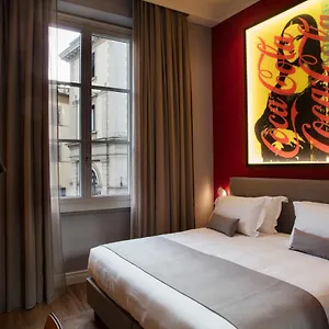 4* Hotell The Frame